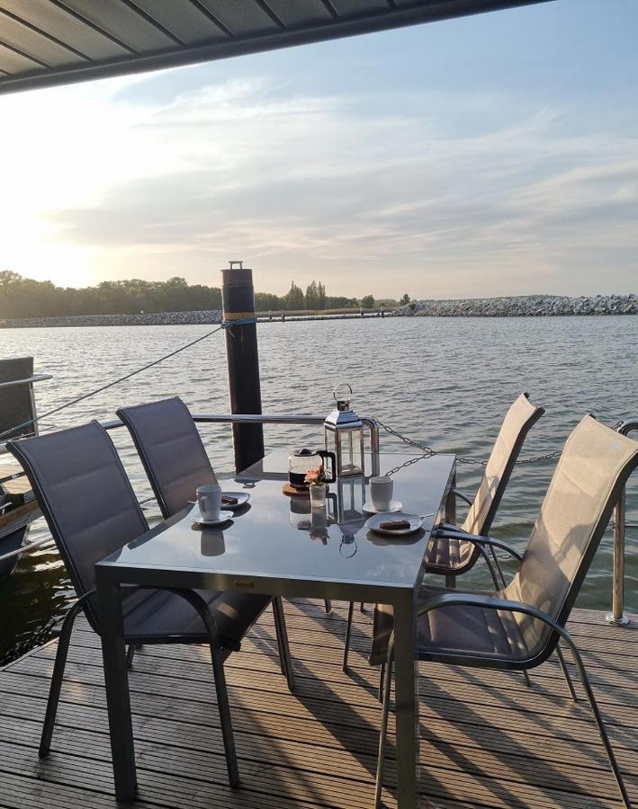 Отель Hausboot Fjord Baltica Mit Dachterrasse In Барт Экстерьер фото