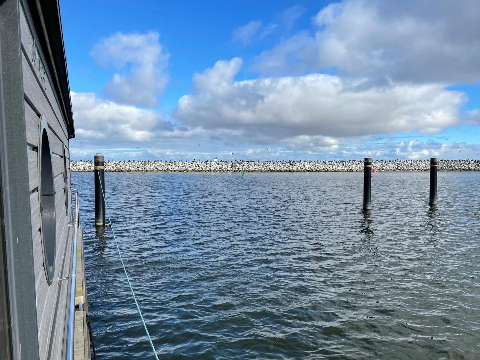 Отель Hausboot Fjord Baltica Mit Dachterrasse In Барт Экстерьер фото